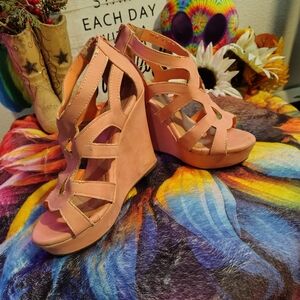 TOP Moda Coral Wedge Sandals